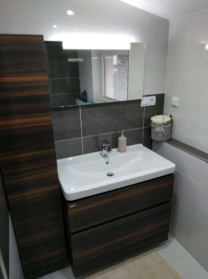 Bila Hora Stramberk Appartement Buitenkant foto