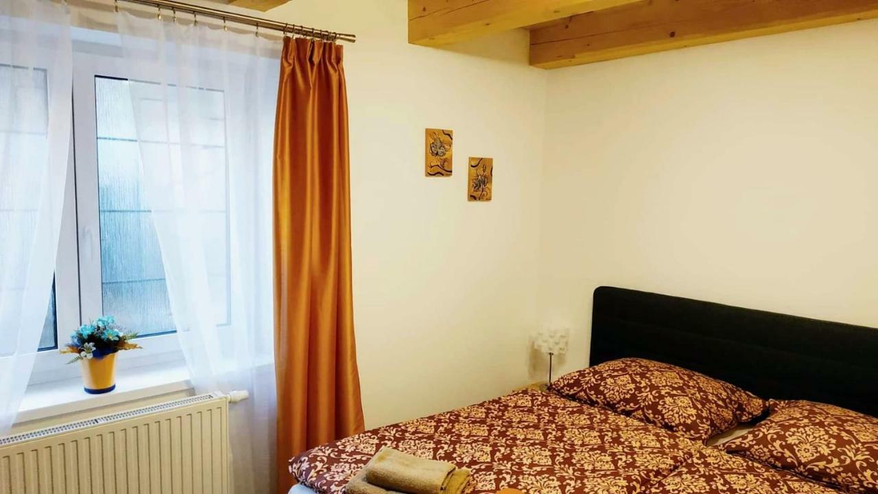 Bila Hora Stramberk Appartement Buitenkant foto