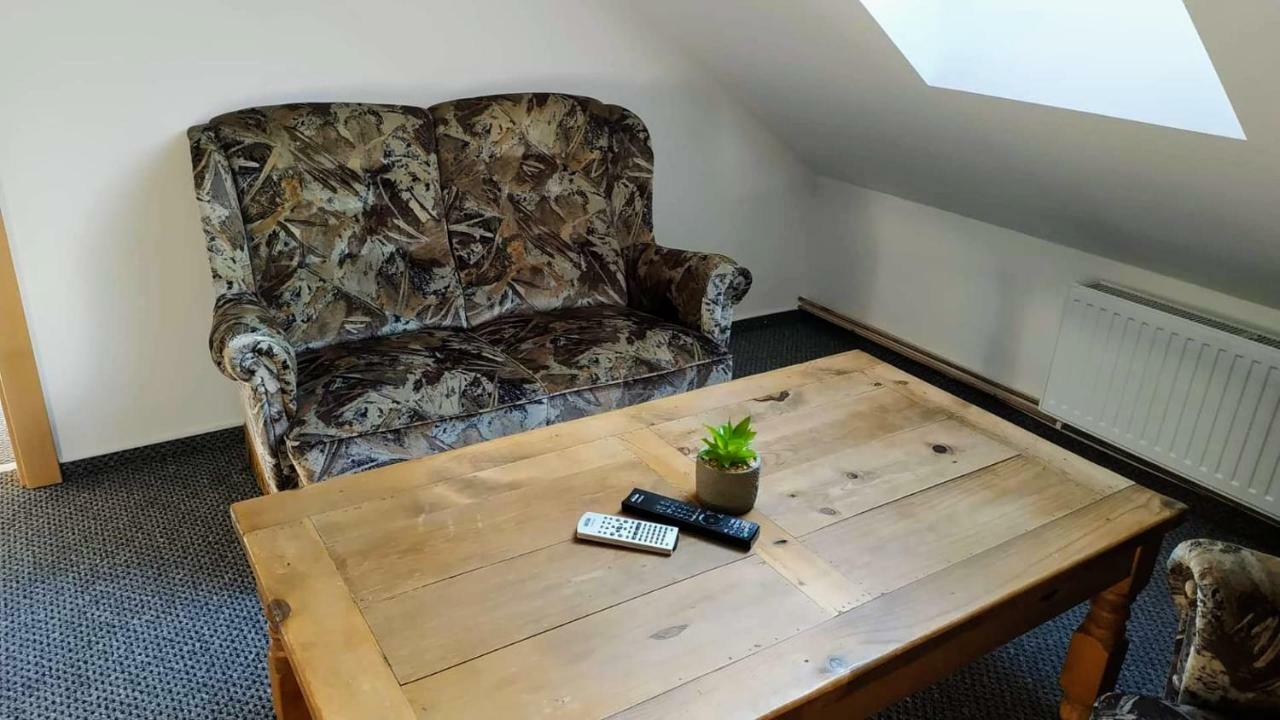 Bila Hora Stramberk Appartement Buitenkant foto